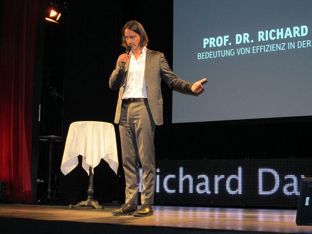 Goldbach Mediarena: Philosoph Richard D. Precht spricht vor 300 Gästen