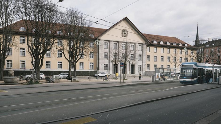 Bezirksgericht Zürich: Anwältin wegen übler Nachrede verurteilt