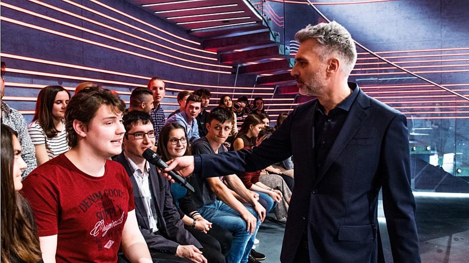 SRF: «Arena» ab 19. Juni wieder mit Publikum