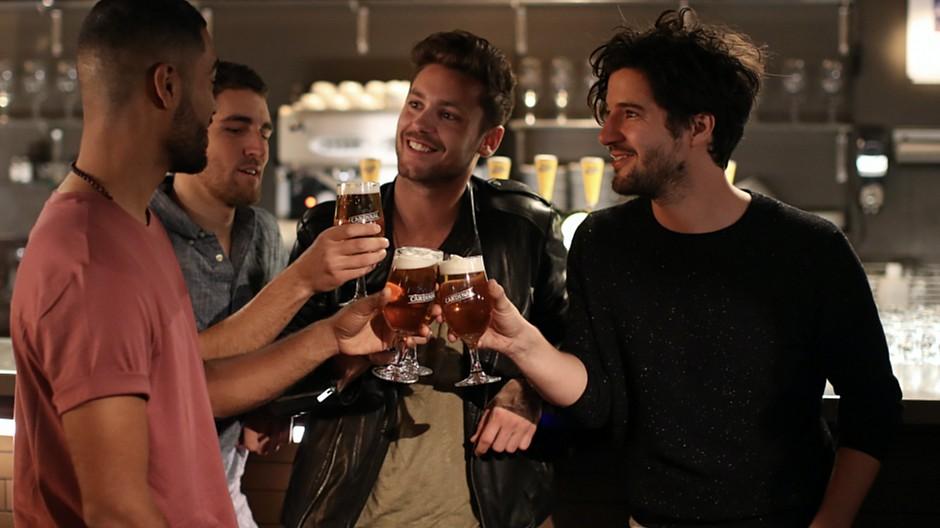 Feldschlösschen: Bastian Baker wirbt für Cardinal-Bier