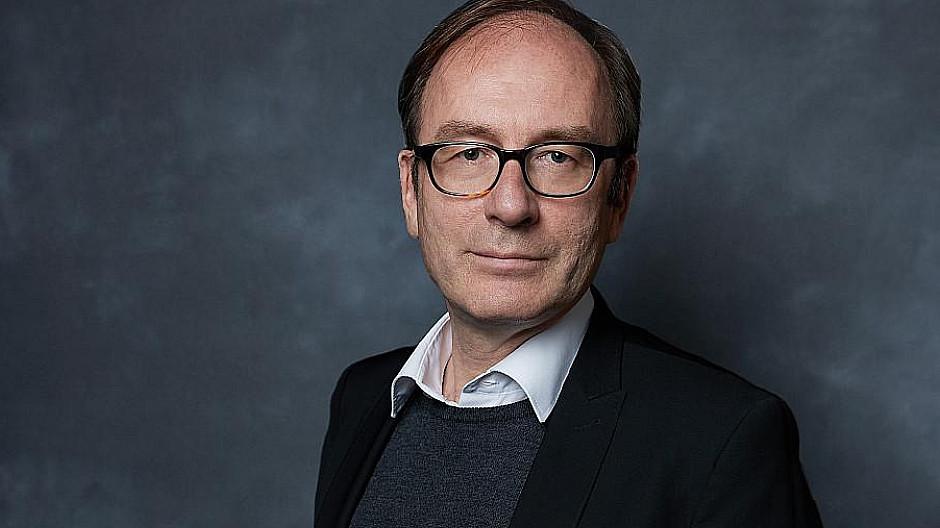 NZZ am Sonntag: Beat Balzli begrüsst die Leserinnen und Leser