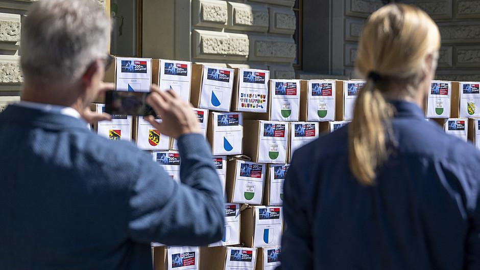 Halbierungsinitiative: Bund bestätigt Gültigkeit der Initiative