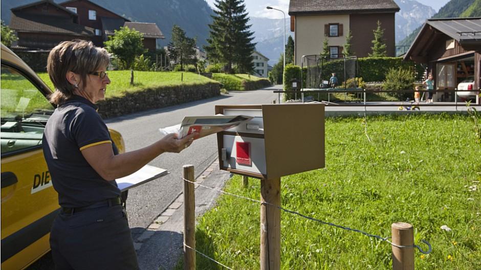 Presseförderung: Bund unterstützt auch 2017 die Abo-Presse