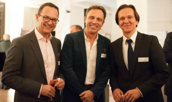 Clear Channel: 90-Jahr-Jubiläum mit Buchvernissage gefeiert