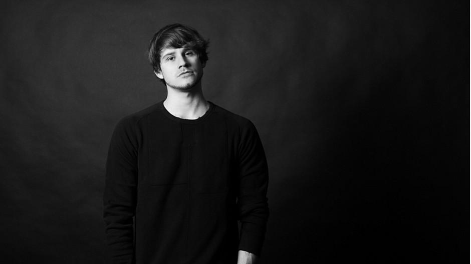SRF: Damian Lynn singt WM-Song 2018