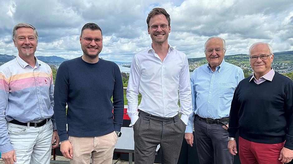 Excom Media: Aktionariat erlebt Generationswechsel