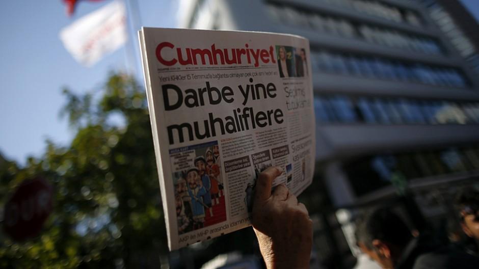 Cumhuriyet: Herausgeber in Türkei festgenommen