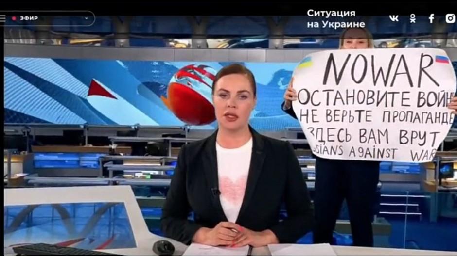 Russland: Anerkennung für TV-Mitarbeiterin nach Protest