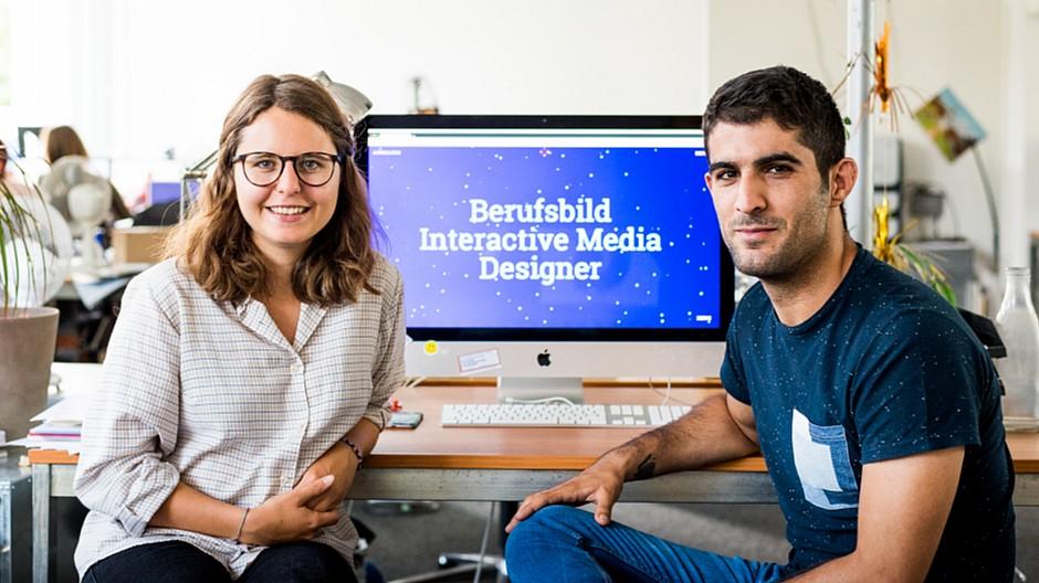 Maxomedia: Lernende bauen knallige Website