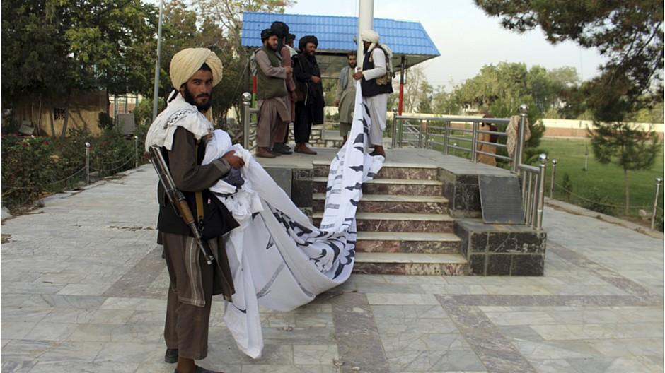 Afghanistan: Medien nur sehr eingeschränkt in Betrieb