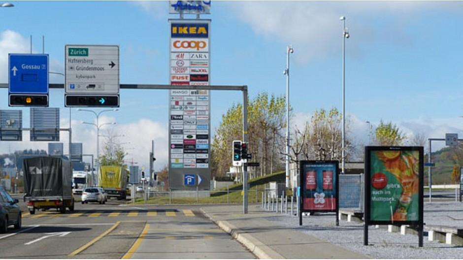 Clear Channel: Neue Werbestellen in drei Shoppingcentern