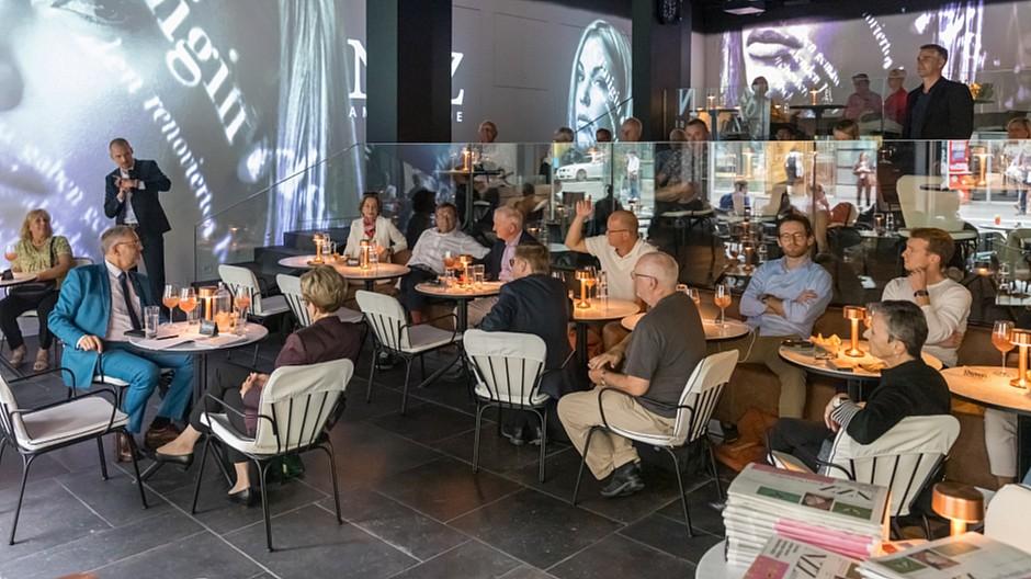 NZZ Live: NZZ am Sonntag lanciert Forum
