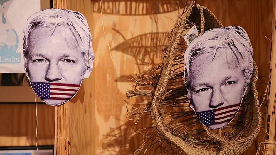 Julian Assange: Richter lehnt Berufungsanträge gegen Auslieferung ab