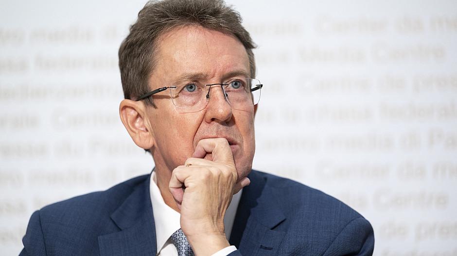 Plattformgesetz: Rösti zieht Vorlage kurzfristig zurück