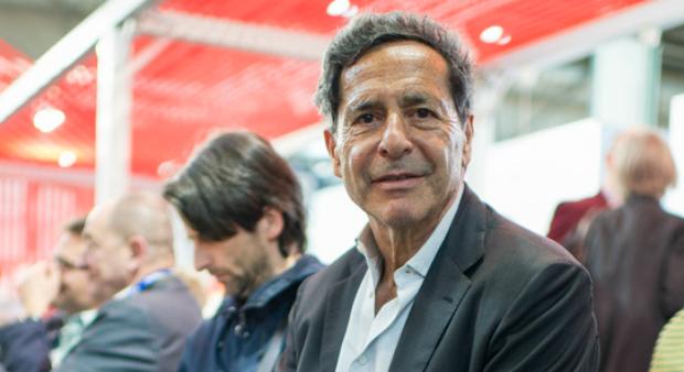 Tages-Anzeiger/Newsnet: Vermeldet Ableben von "Radiopirat Schawinski"