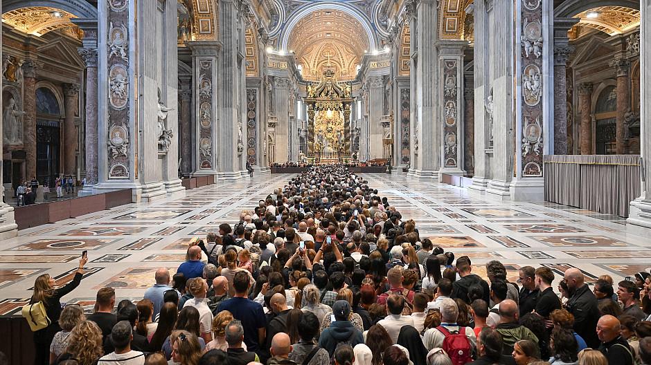 Papst: So berichten Schweizer Medien aus dem Vatikan
