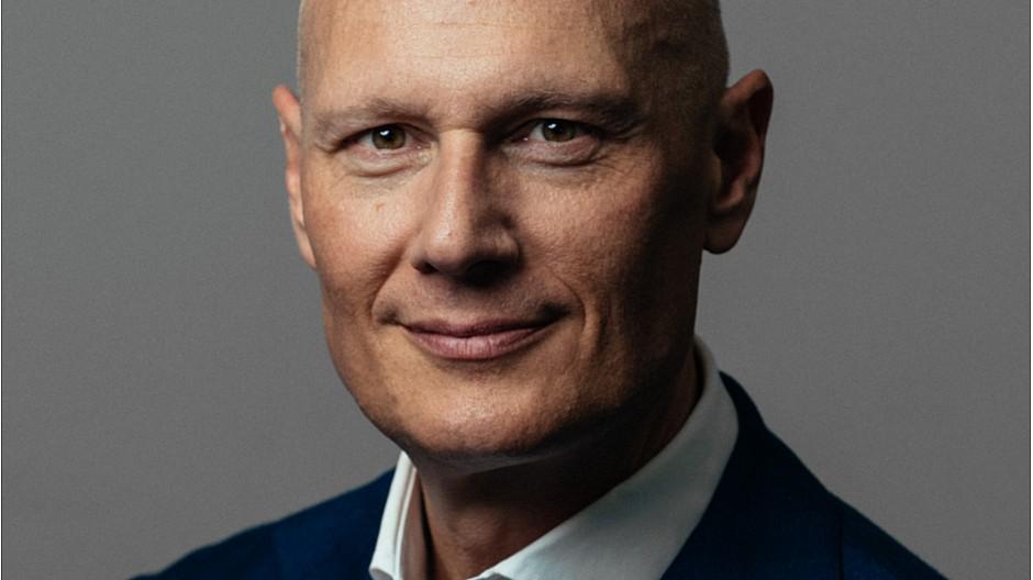 Swiss Marketing Forum: Strategische Partnerschaft mit AZ Konzept