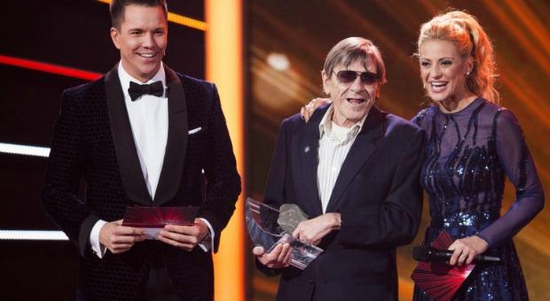 SwissAward: Polo Hofer zum «Schweizer des Jahres» 2015 gewählt