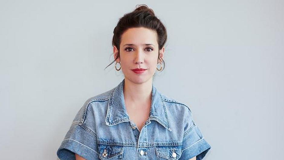 SRF: Gülsha Adilji moderiert neue Datingshow