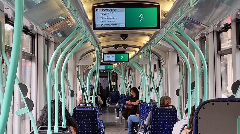 Livesystems: DOOH-Screens von TPG im Portfolio